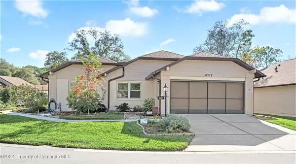 6712 Oak Cluster Circle, Spring Hill, FL 34606