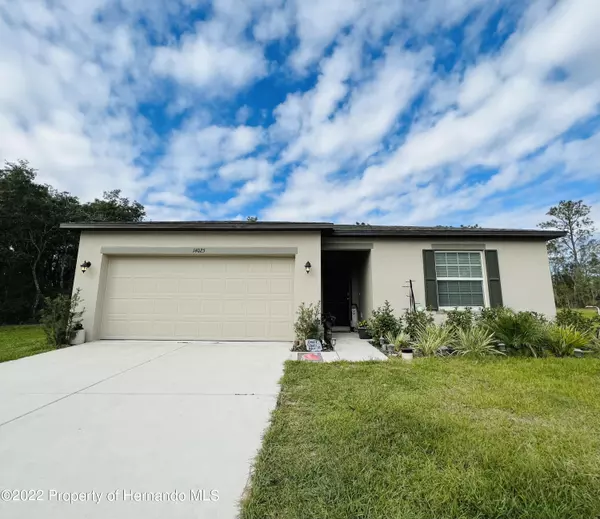 14025 Canyon Swallow Road, Weeki Wachee, FL 34614