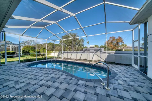 Weeki Wachee, FL 34613,9369 Fox Hollow