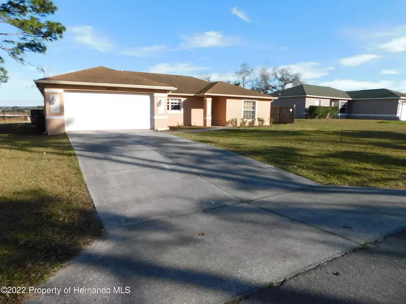 4320 Gondolier Road, Spring Hill, FL 34609