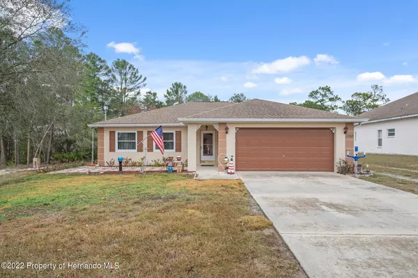 11263 Furley Avenue, Weeki Wachee, FL 34613