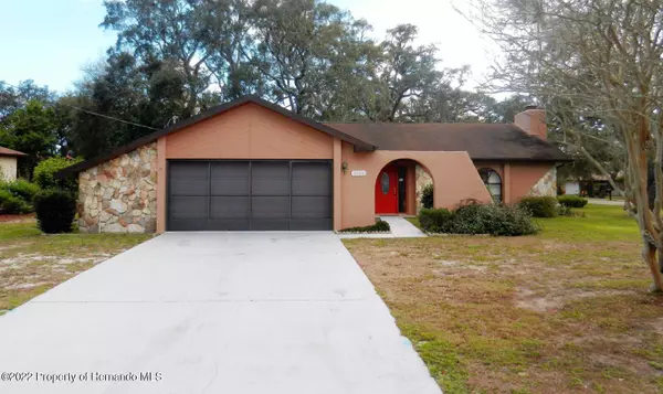 8304 Apple Orchard Road, Spring Hill, FL 34608