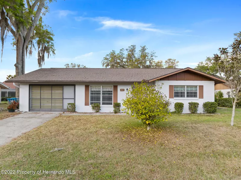 31237 LANCEWOOD Drive, Brooksville, FL 34602