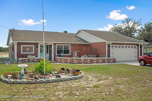 8386 Dora Street, Spring Hill, FL 34608