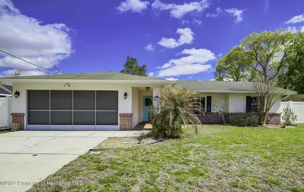 1394 Gold Road, Spring Hill, FL 34609