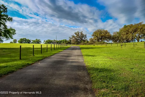 Brooksville, FL 34601,27297 Charlick Road