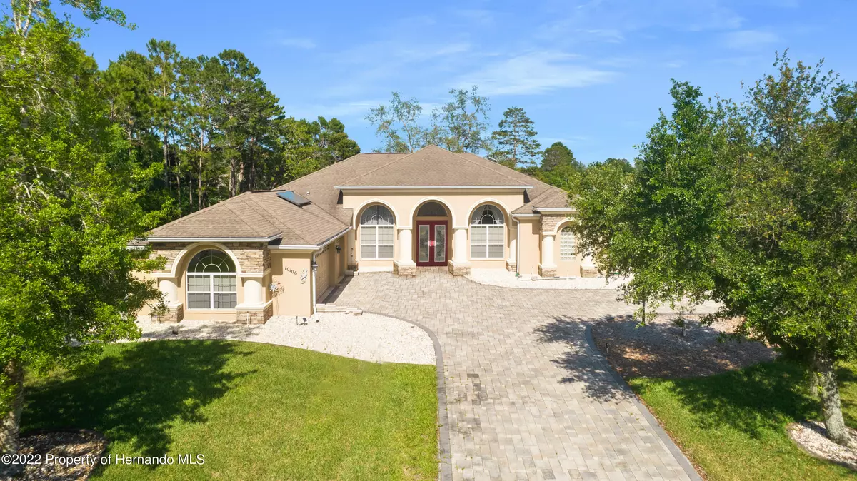 Weeki Wachee, FL 34613,10106 Lazy Days Court