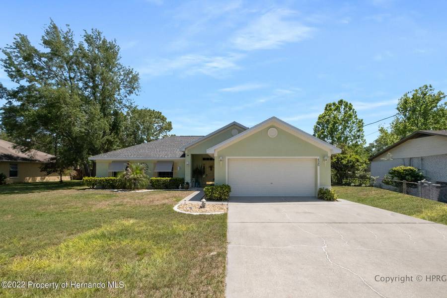 426 Leafy Way Avenue, Spring Hill, FL 34606