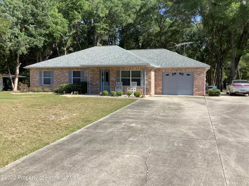 34315 Sunridge Drive, Ridge Manor, FL 33523