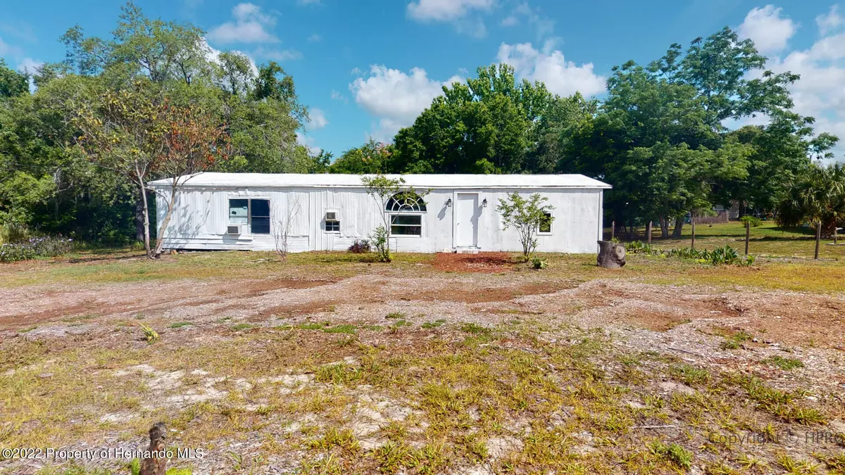 Weeki Wachee, FL 34613,9423 Lakefront Road