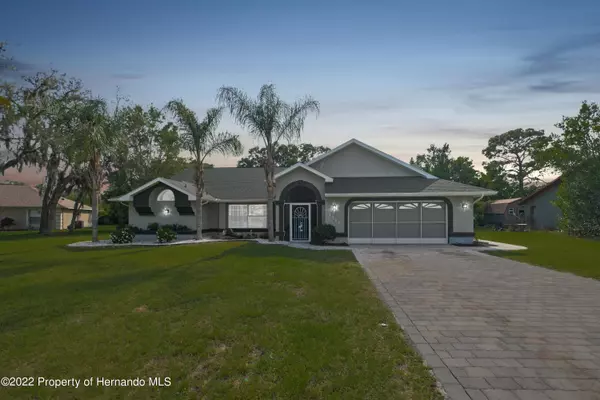 2347 Sutton Place, Spring Hill, FL 34608