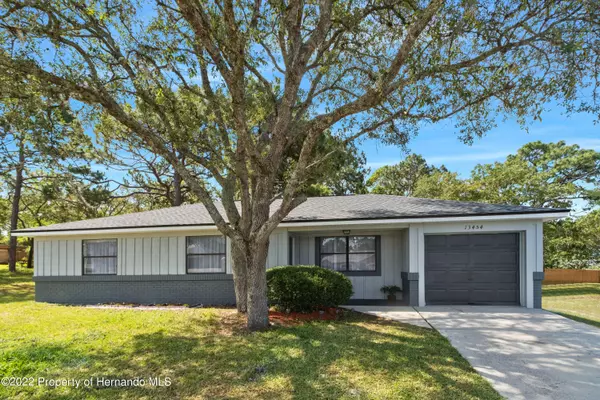 13454 Bondstone Street, Spring Hill, FL 34609