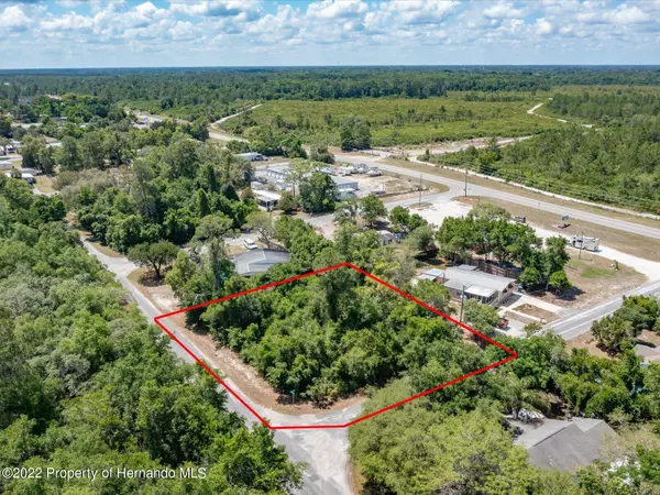 7080 Forsythe Street, Weeki Wachee, FL 34613