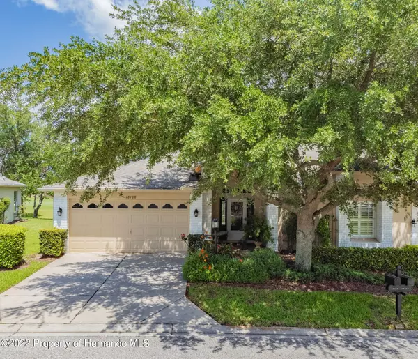 18108 Baywood Forest Drive, Hudson, FL 34667