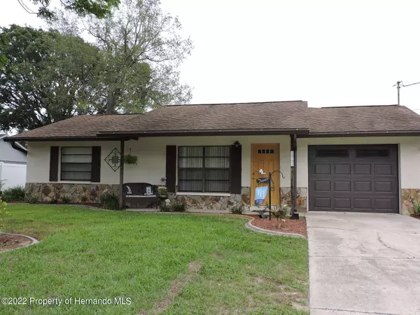 172 Candlewick Avenue, Spring Hill, FL 34608