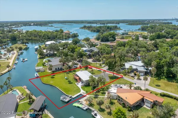 1845 SE 3rd Court, Crystal River, FL 34429