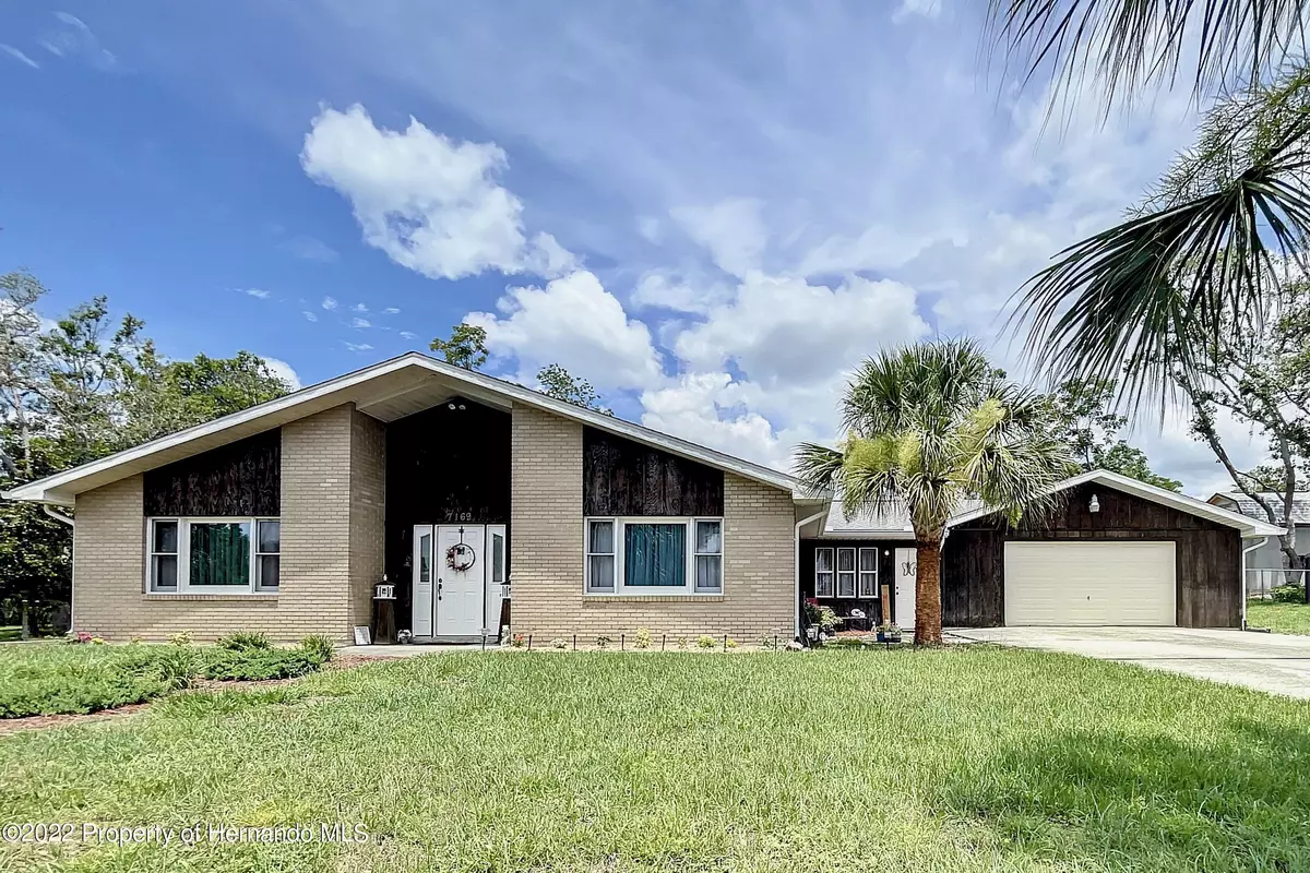 Weeki Wachee, FL 34607,7169 Spruce Drive