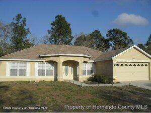 18312 Macassar, Weeki Wachee, FL 34614