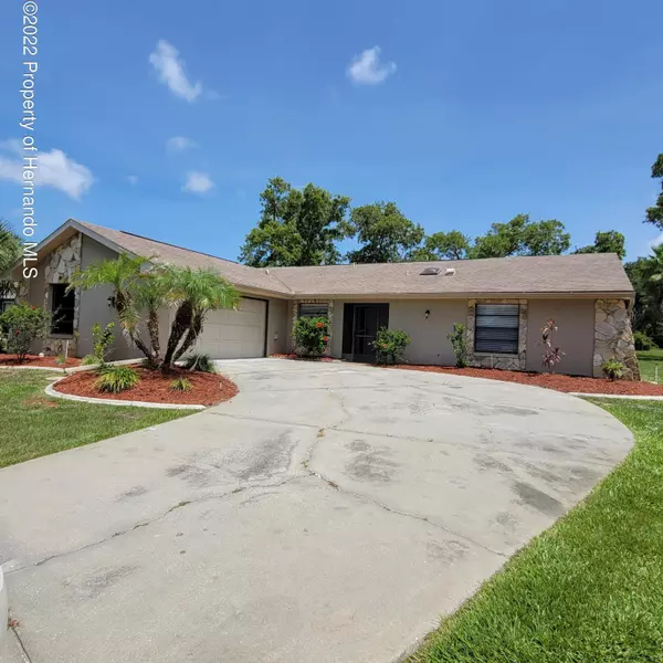 7587 Dundee Way, Weeki Wachee, FL 34613