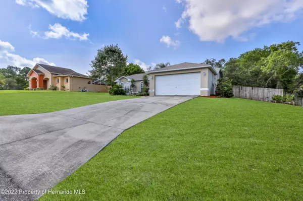 Weeki Wachee, FL 34613,10448 Canary Avenue