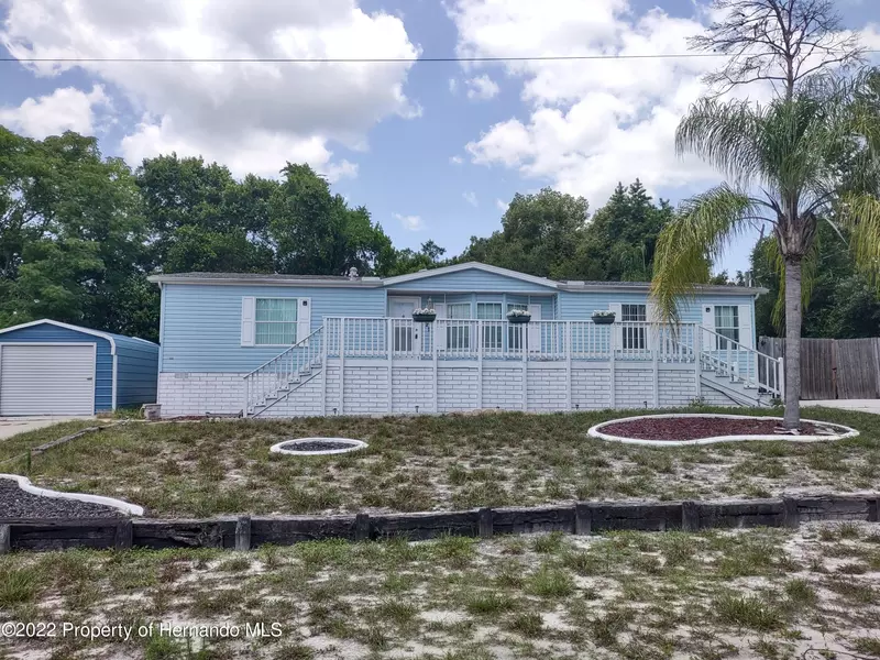 6421 Steuben Street, Weeki Wachee, FL 34613