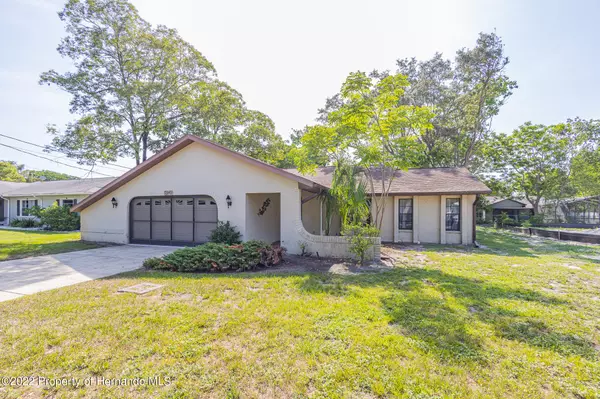 9141 Horizon Drive, Spring Hill, FL 34608