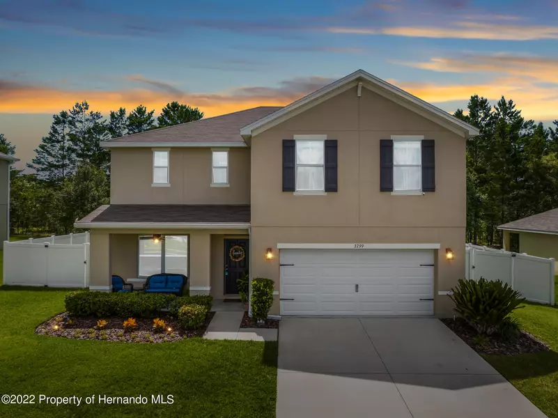 3799 Crossline Drive, Spring Hill, FL 34609