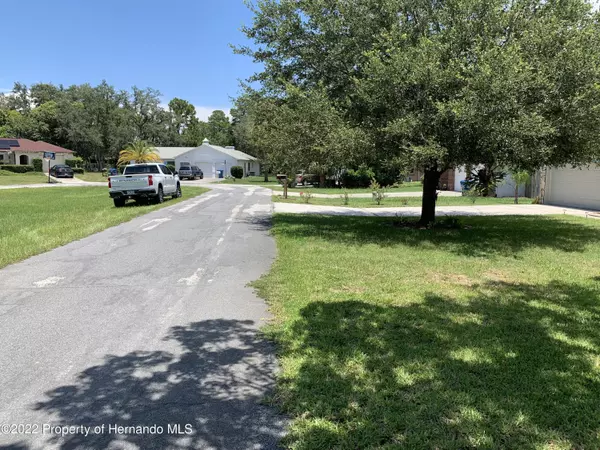 Spring Hill, FL 34606,8353 Forest Oaks Boulevard