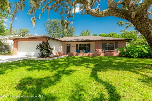 2204 Meadow Lark Road, Spring Hill, FL 34608