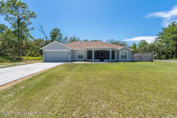 16223 Mellon Road, Weeki Wachee, FL 34614