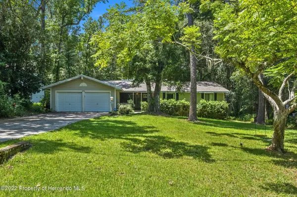 469 Rogers Avenue, Brooksville, FL 34601