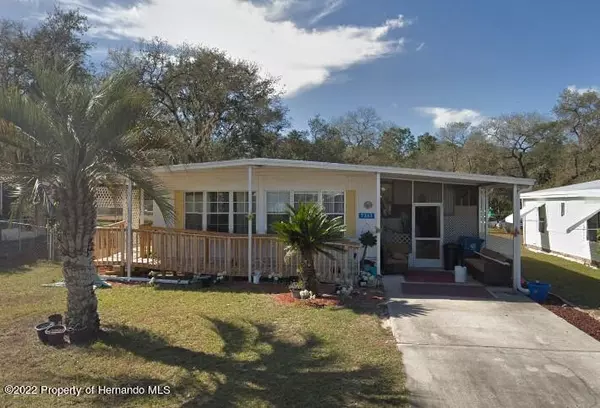 7363 Second Loop Avenue, Brooksville, FL 34613