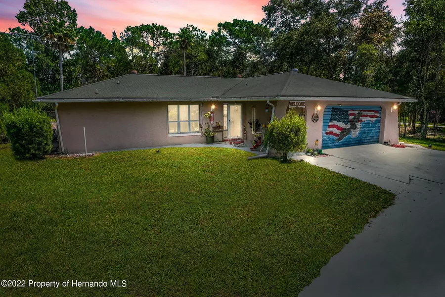 12421 South Elm Point, Floral City, FL 34436