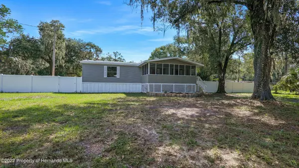 4417 Pine Street, Valrico, FL 33596