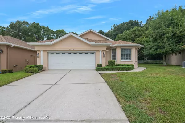 5695 Legend Hills Lane, Brooksville, FL 34609