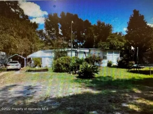 6166 104th Road, Bushnell, FL 33513