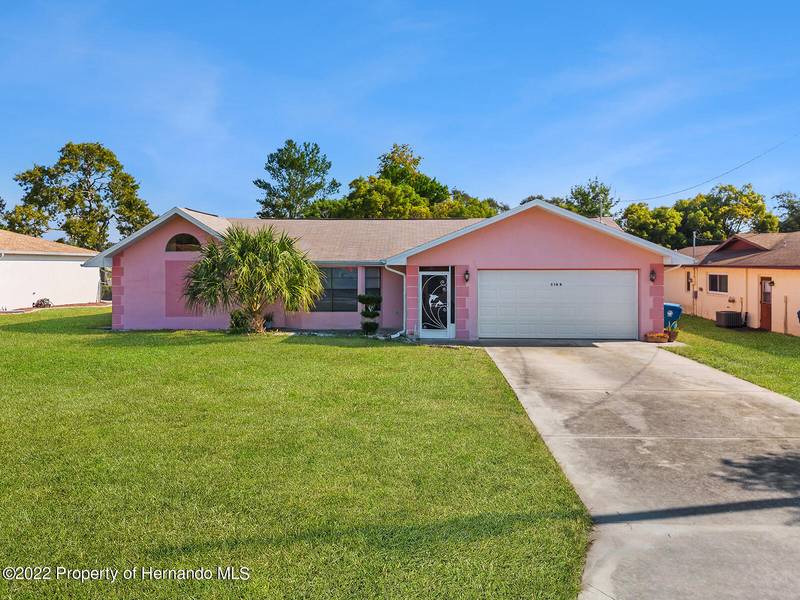 5148 Quintilis Street, Spring Hill, FL 34608