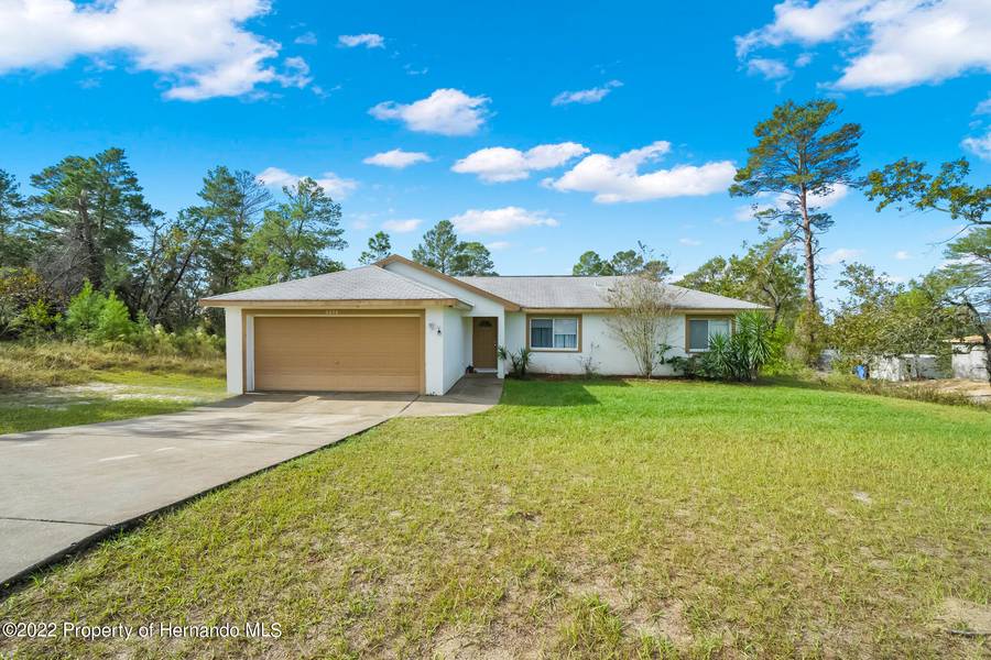 6298 Grapewood Road, Spring Hill, FL 34609