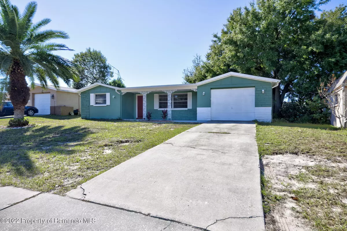 New Port Richey, FL 34653,5251 Idlewild Street