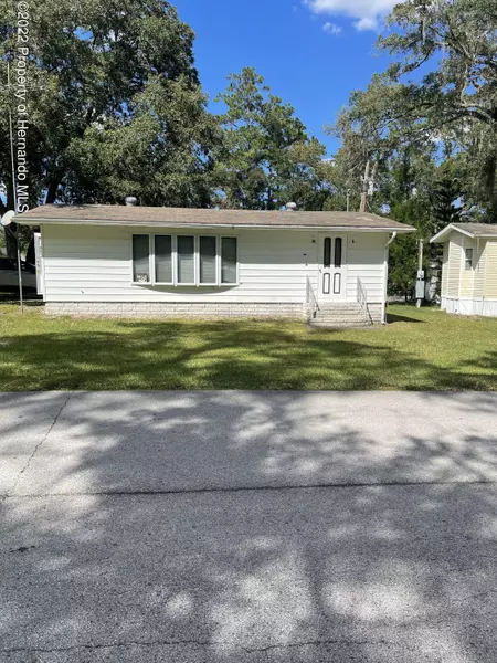 2092 Culbreath Road #C33, Brooksville, FL 34602