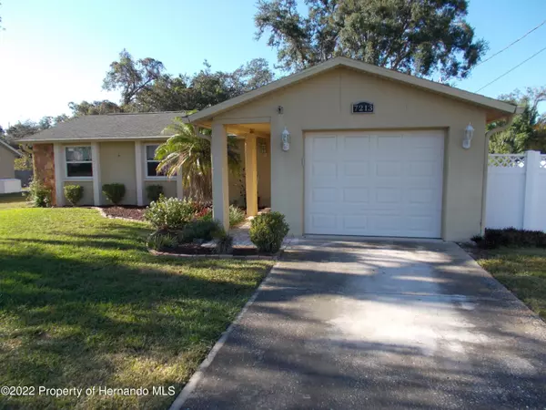 7213 Davenport Lane, Spring Hill, FL 34606