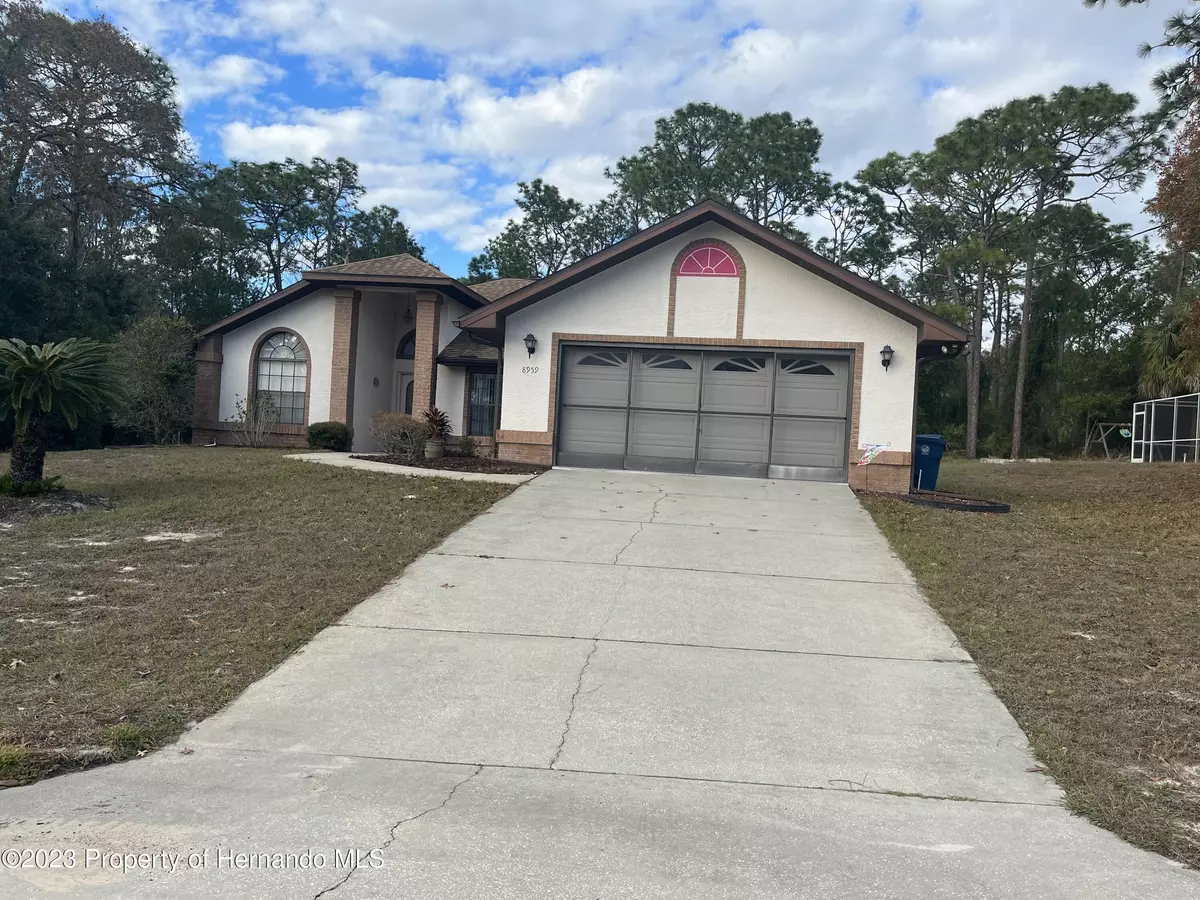 Weeki Wachee, FL 34613,8959 Hernando Way