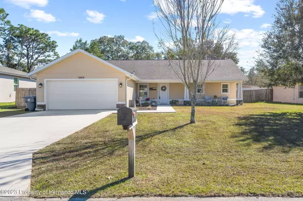 13476 Trollman Street, Spring Hill, FL 34609