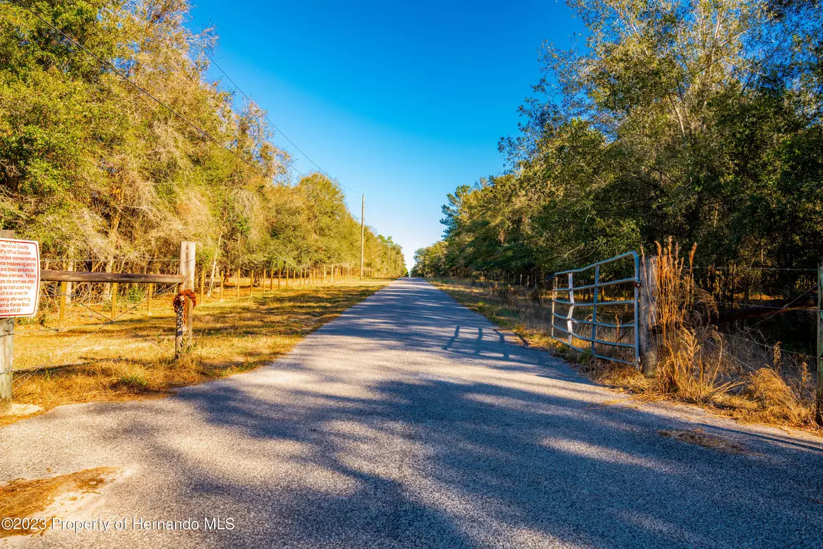 Brooksville, FL 34601,0 Dark Star Trail