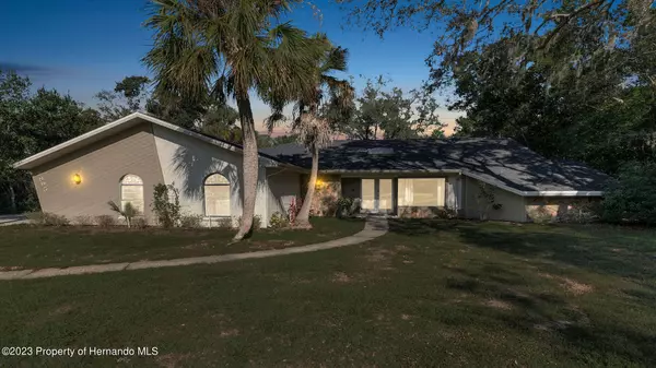 Weeki Wachee, FL 34607,7995 Chaucer Drive