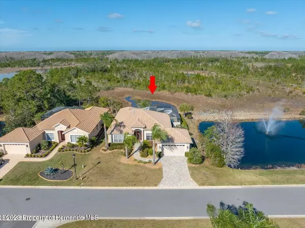 9155 Bonnie Cove Drive, Weeki Wachee, FL 34613