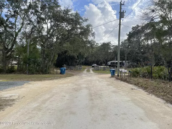 Weeki Wachee, FL 34613,16 Millerdale Road