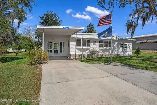 9166 Highpoint Boulevard, Brooksville, FL 34613