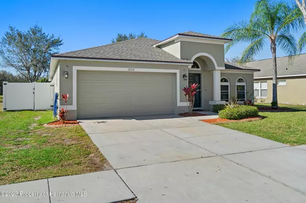 Hudson, FL 34669,12217 Southbridge Terrace