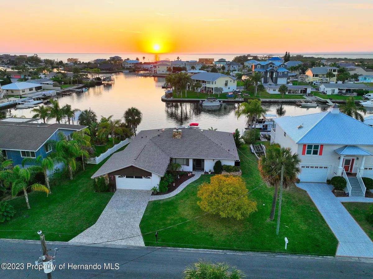 Hernando Beach, FL 34607,4533 Gulfstream Drive